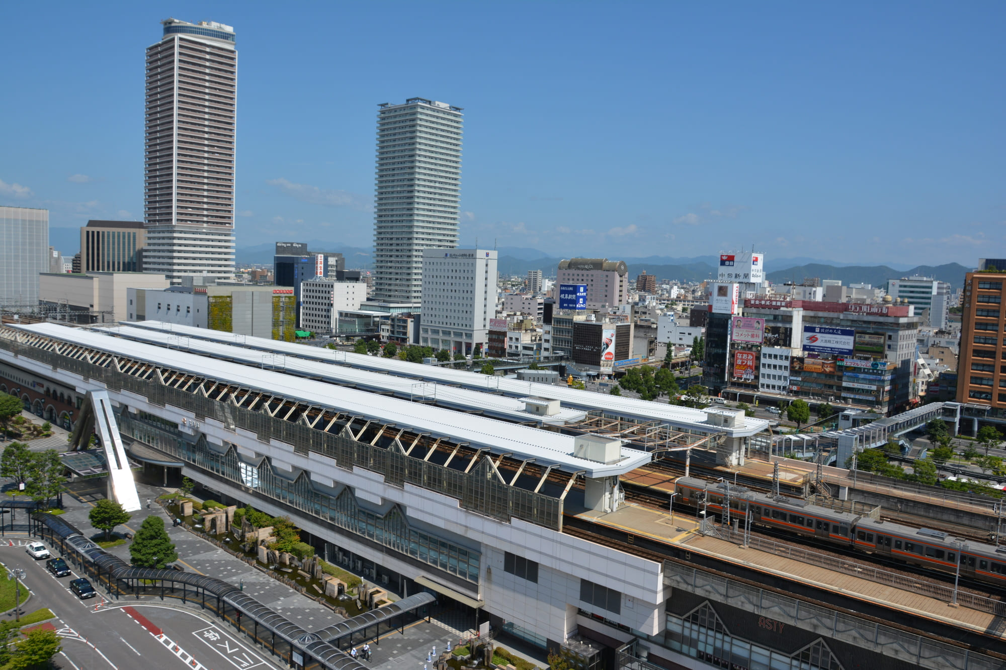 岐阜・大垣・岐南エリアの人気が高いおすすめメンズエステ店をご紹介します。それぞれの店の特徴やお得な割引情報も掲載。メンズエステが初めての方や慣れていない方でも安心してお店を選ぶことができます。メンズエステ選びに失敗したくない方や新規開拓したい方にもおすすめです。あなたにぴったりなメンズエステをお探しください。